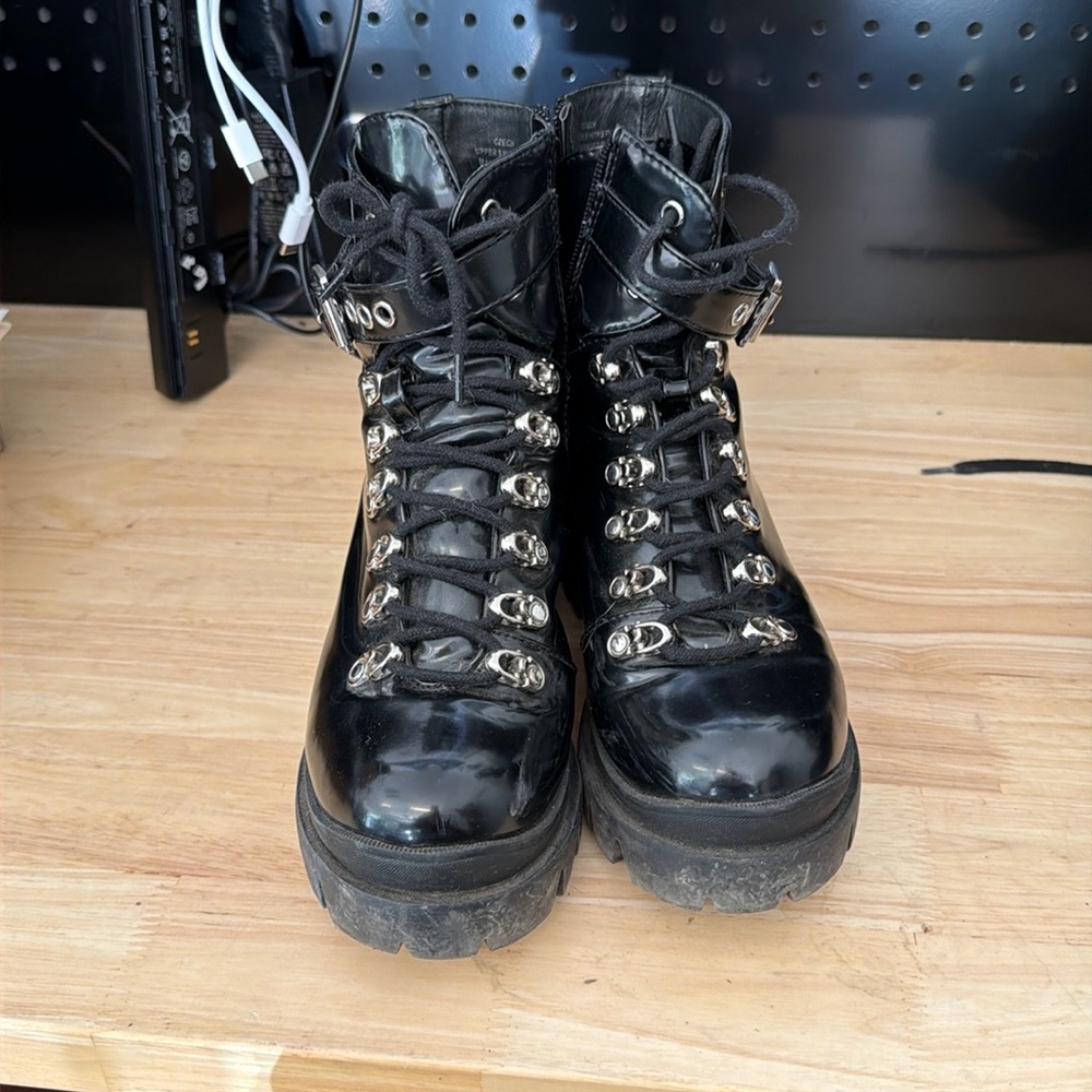 Free People x Jeffrey Campbell Black Combat Boots lace-up 6.5 ($198)